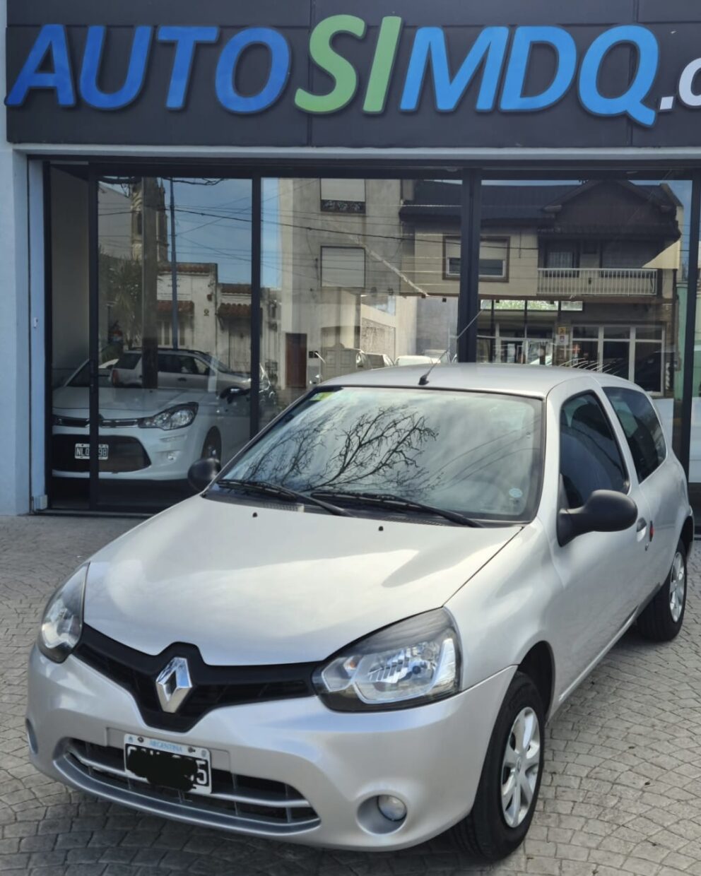 Renault Clio Mio 2014, foto 1 de 12